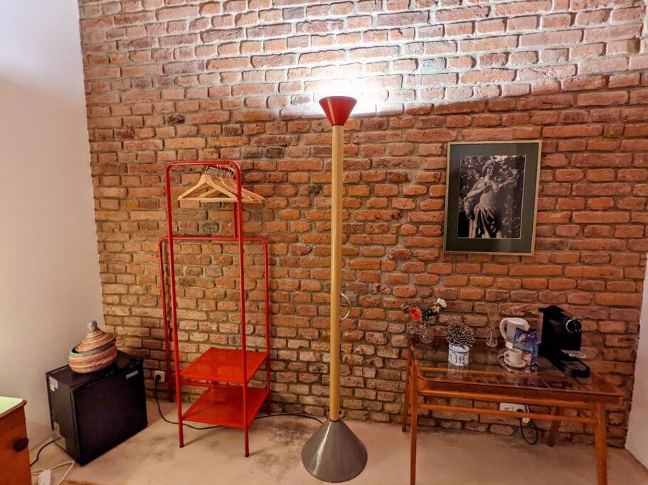 Romantic And Atypical Apartments In Prague'S Montmartre Buitenkant foto