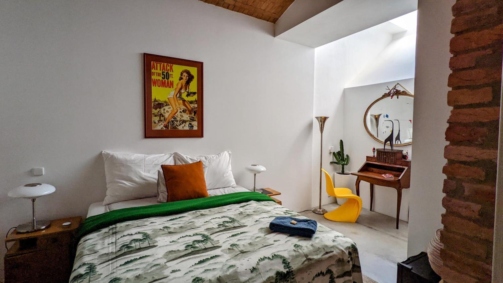Romantic And Atypical Apartments In Prague'S Montmartre Buitenkant foto