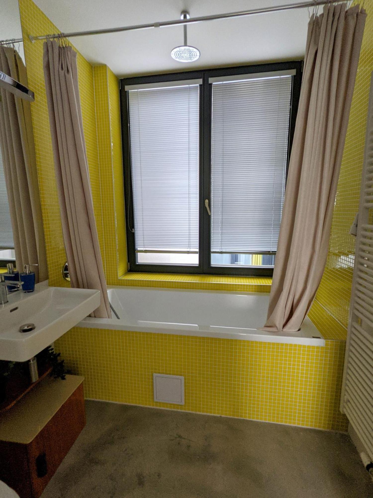 Romantic And Atypical Apartments In Prague'S Montmartre Buitenkant foto